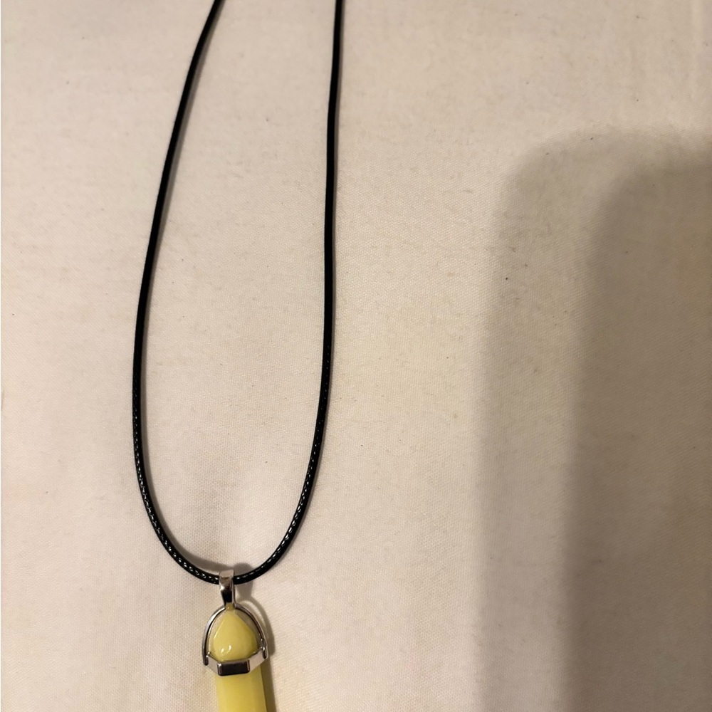 Elegant Yellow Pendant Necklace